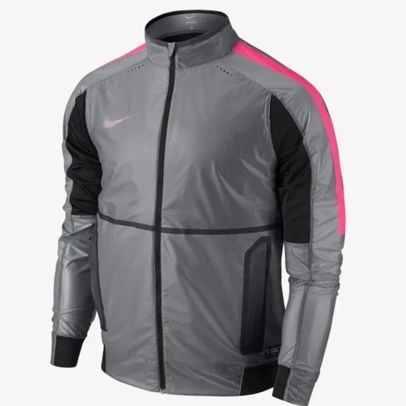 Nike Grey Pink Light- weight Revolution Elite
Football/Soccer Jacket Mens Size M - Picture 3 of 16
